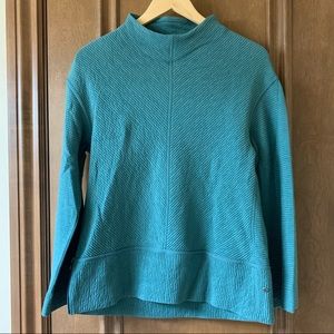 Lululemon sweatshirt